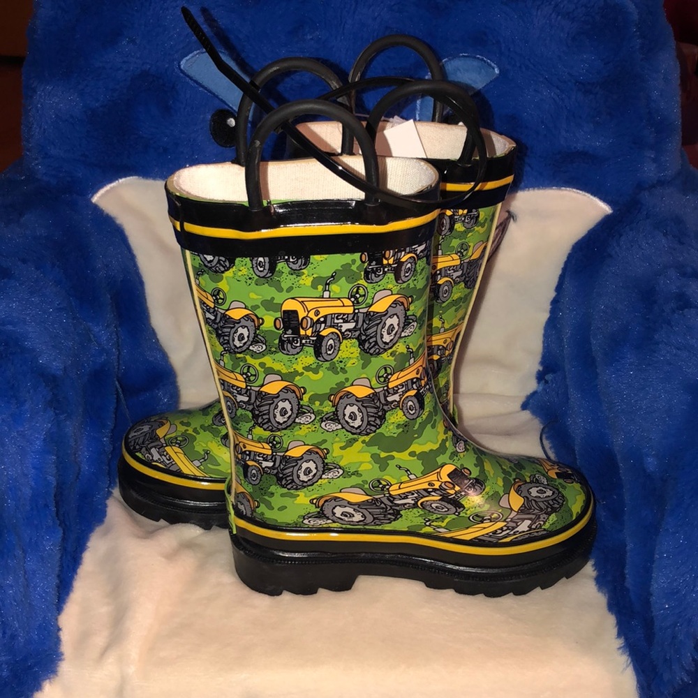 Toddler boy rain boots